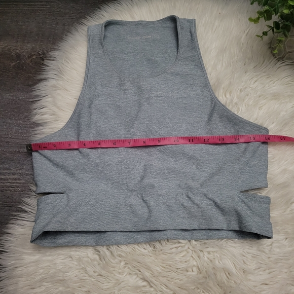 Outdoor Voices Blue Quartz Slashback Crop Activewear Top Size Large - Picture 5 of 11